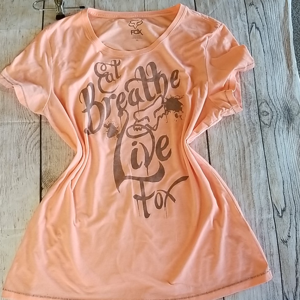 Fox tee